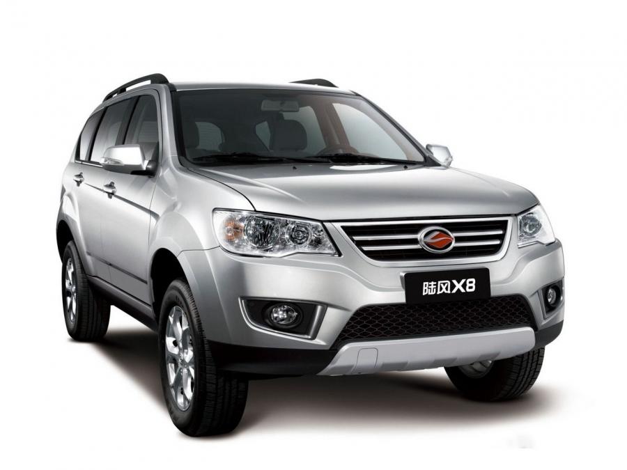  Landwind X8 2012 года  (фото 2 из 4)
